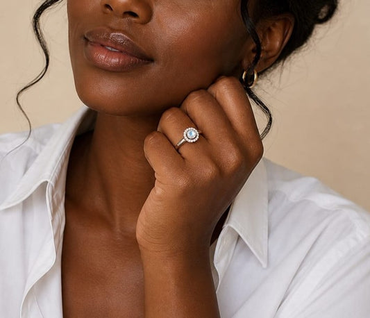 Bague Lunia – Argent 925 rhodié, Pierre de lune & Oxydes de zirconium