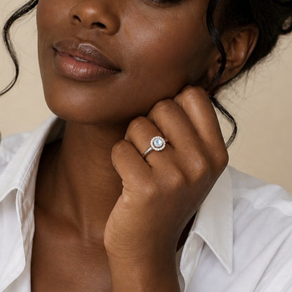 Lunia Ring - Rhodium-plated 925 Silver and Moonstone