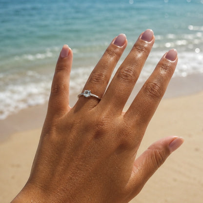 Oura Ring - Rhodium-plated 925 Silver and Aquamarine